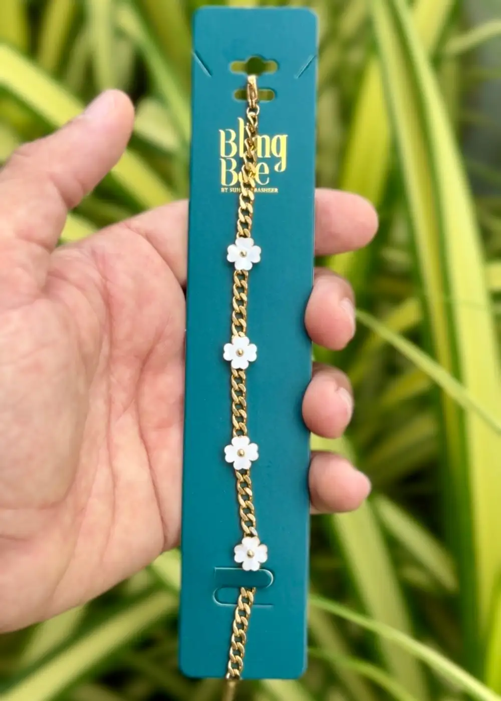 Daisy Chain Charm Bracelet