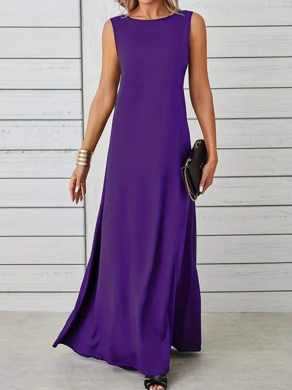 Balanced Detail Sleeveless Maxi Dress