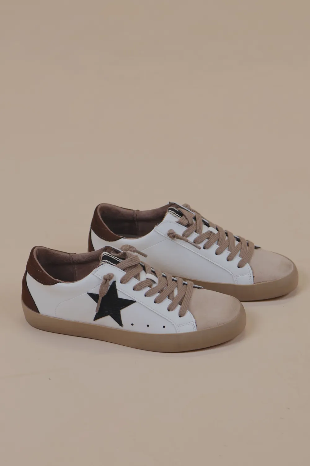 Star-Shaped Flat Sneakers