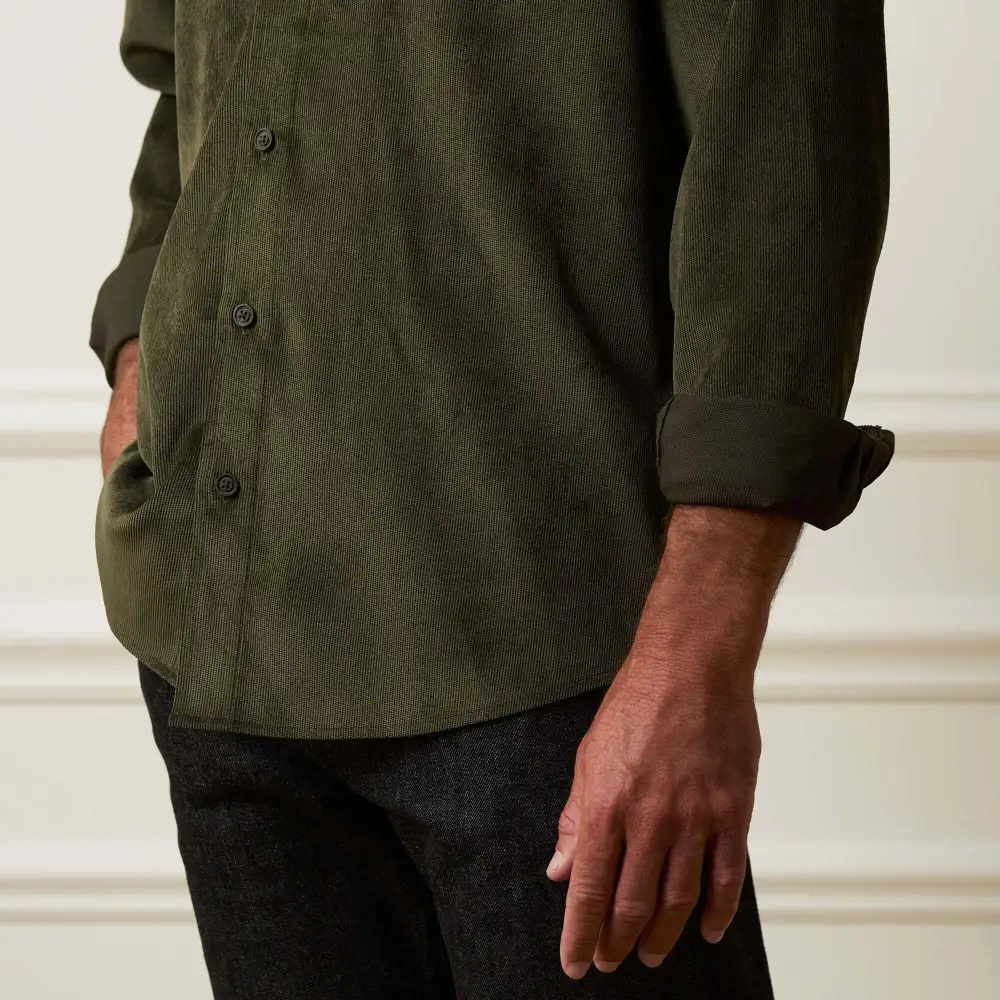 Men's Classic Regular Fit Corduroy Crewneck Shirt