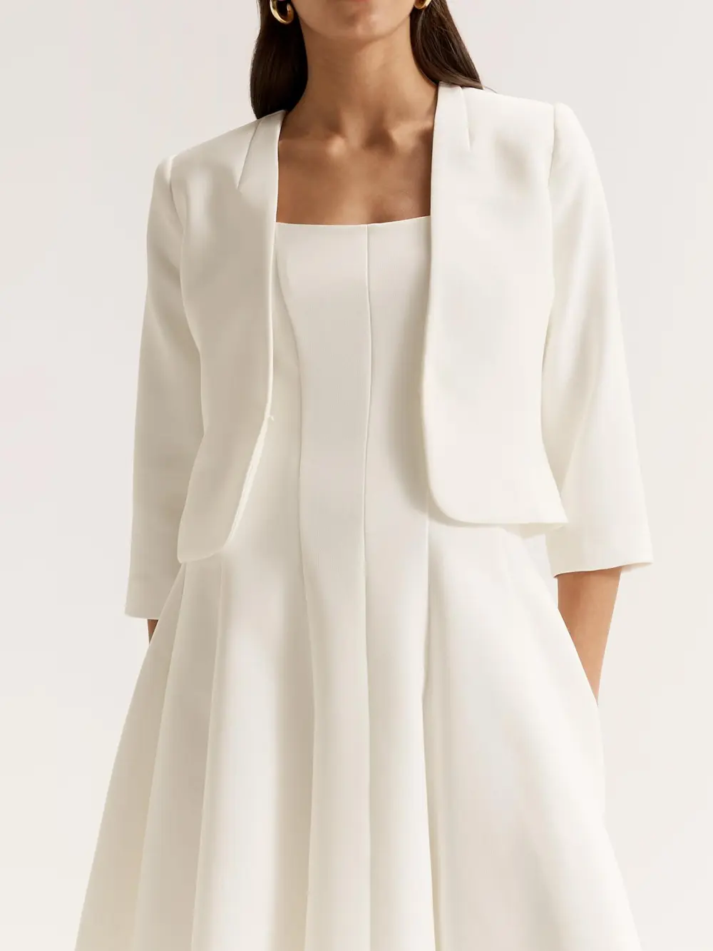 White Keyhole Neck 3/4 Sleeve Jacket