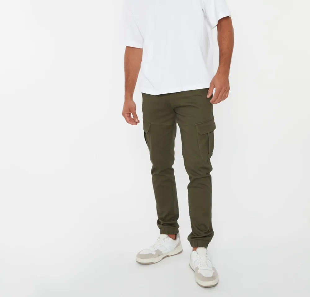 Men's Khaki Green Slim-Fit Cargo Pocket Jogger Style Pants