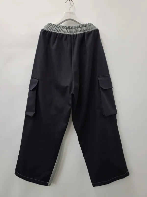 Functional Colorblock Cuffed Relaxed Cargo Pants