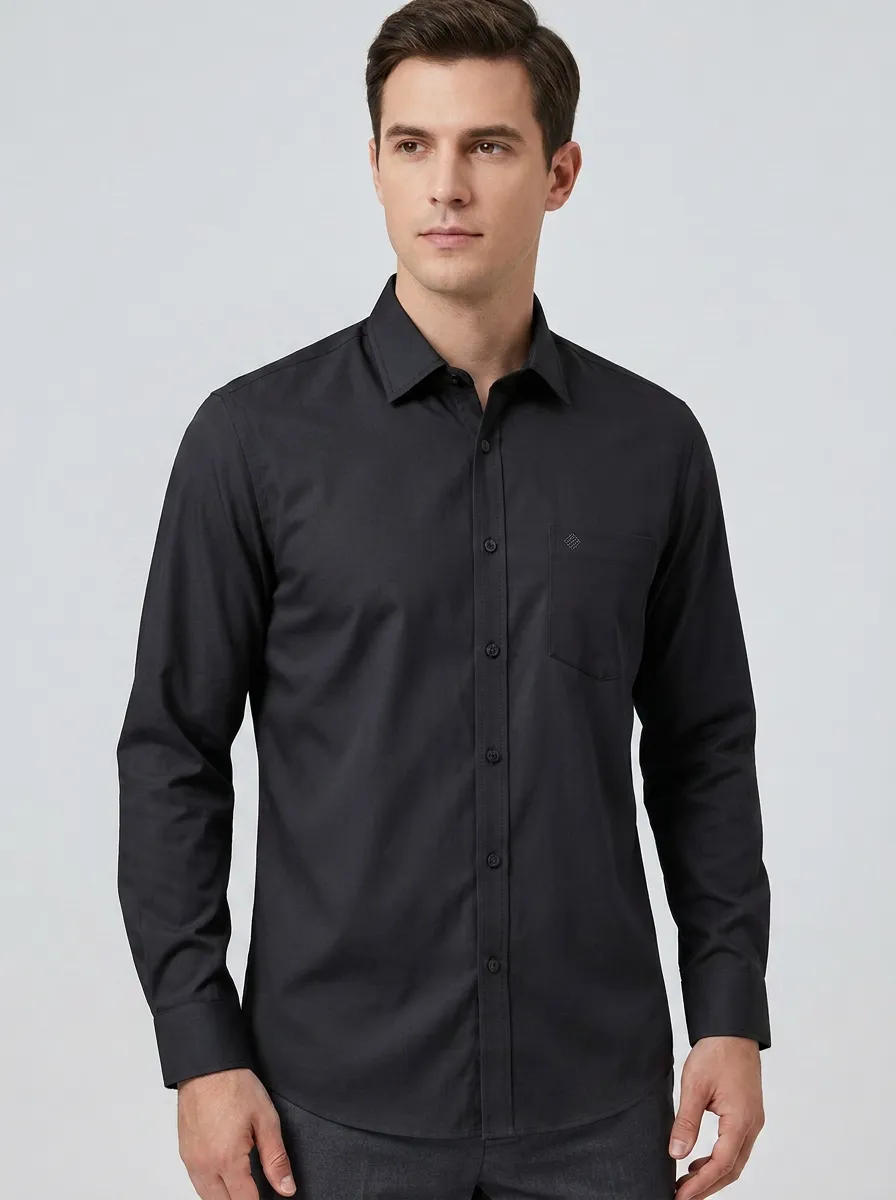 Men's Non-Iron Cotton Light Blue Button-Down Shirt