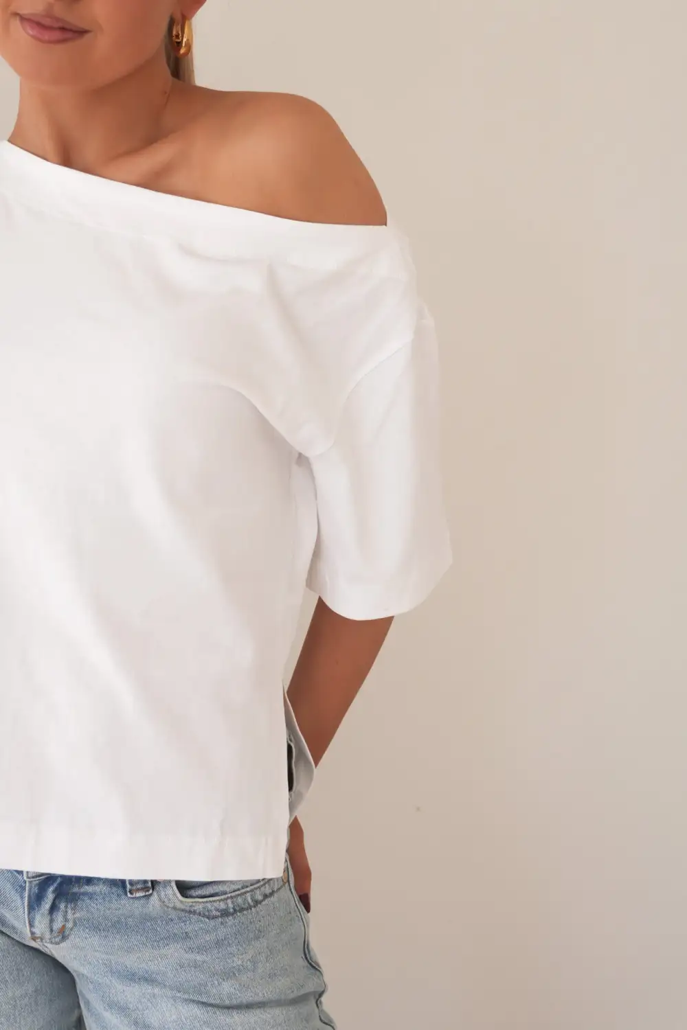 Cropped Relaxed Fit Effortless Casual Tee