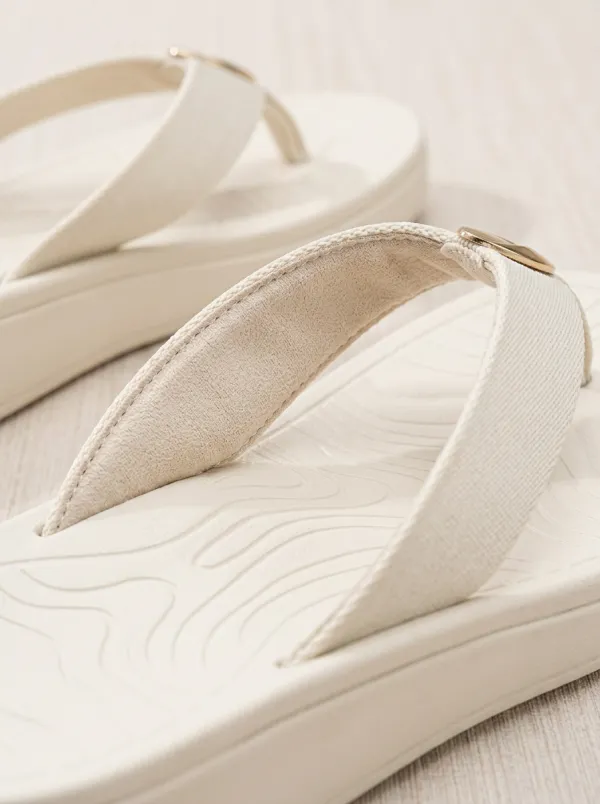 Women's Classic Leaf Print Flat Flip Flops