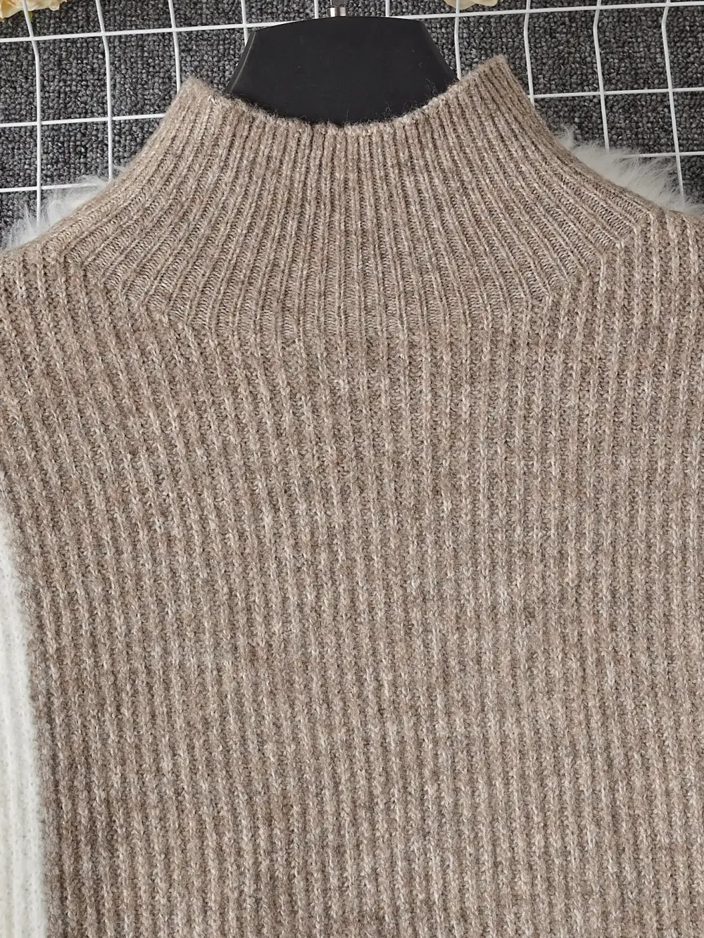 Women's Colorblock Sweater Set