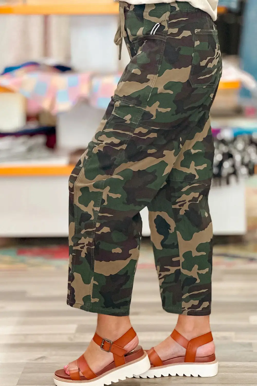 Women's Camouflage Print Drawstring Patch Pocket Ankle Length Jeans