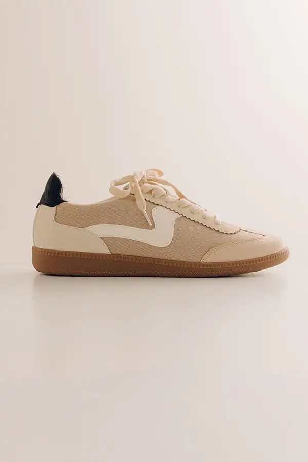 Oatmeal Everyday Classic Sneakers