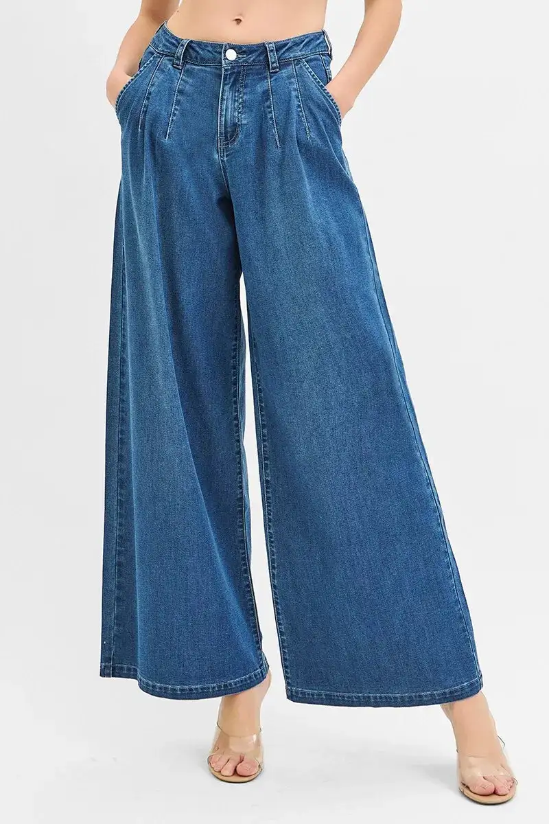 Easy Mid Rise Wide Leg Denim Jeans