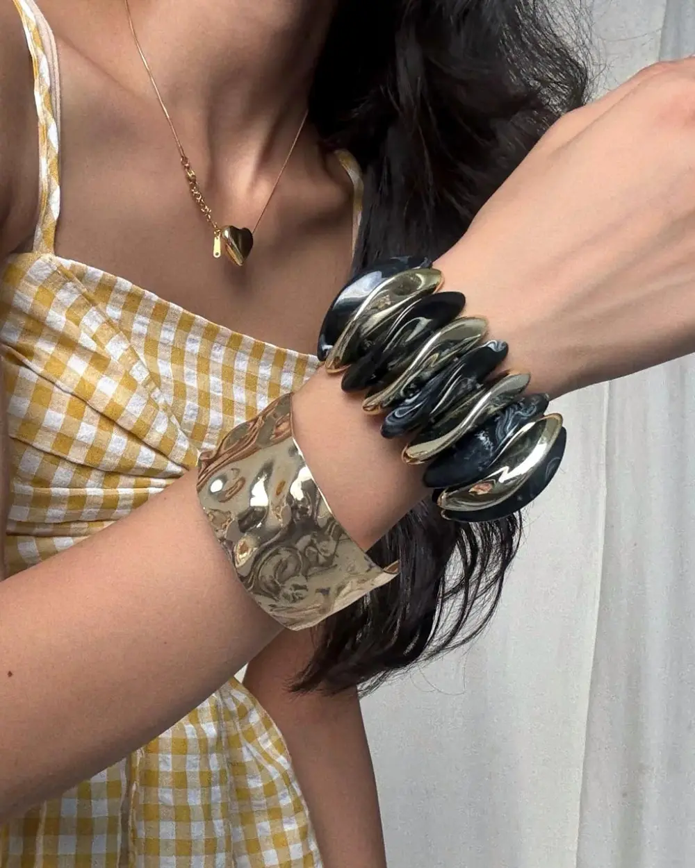 Acrylic Resin Statement Hand Chain Jewelry
