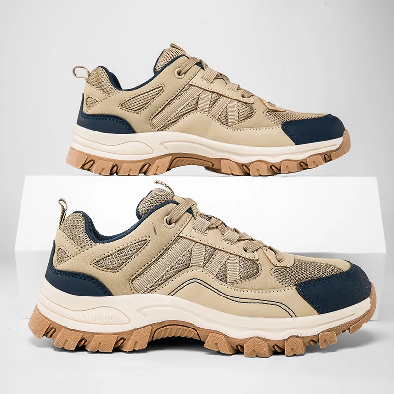 Men's Lightweight Wide Toe Trail Shoes