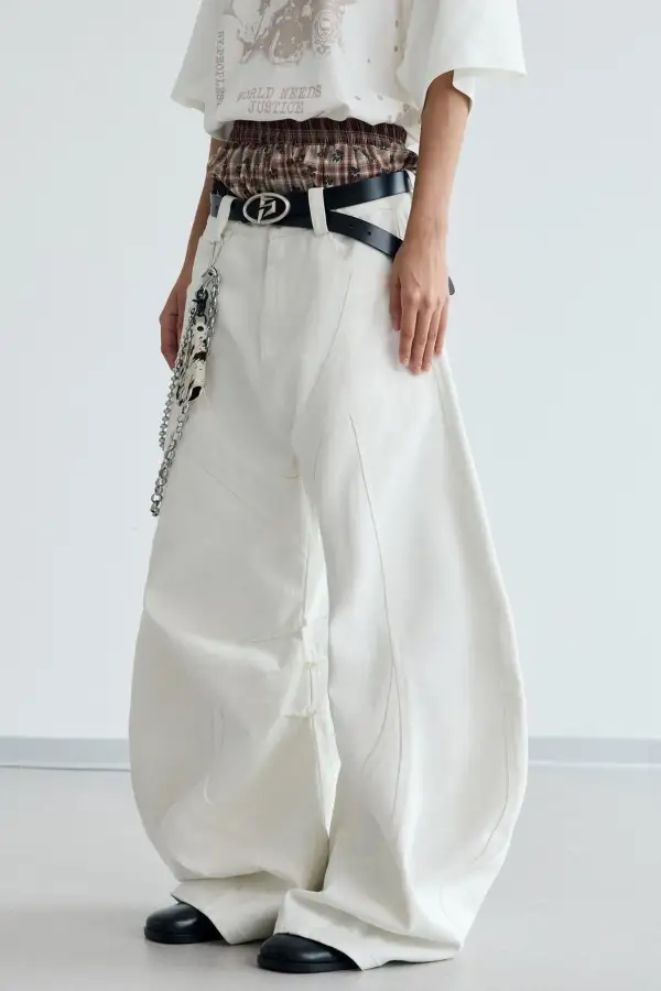 Wide-Leg Raw-Hem Distressed Jeans