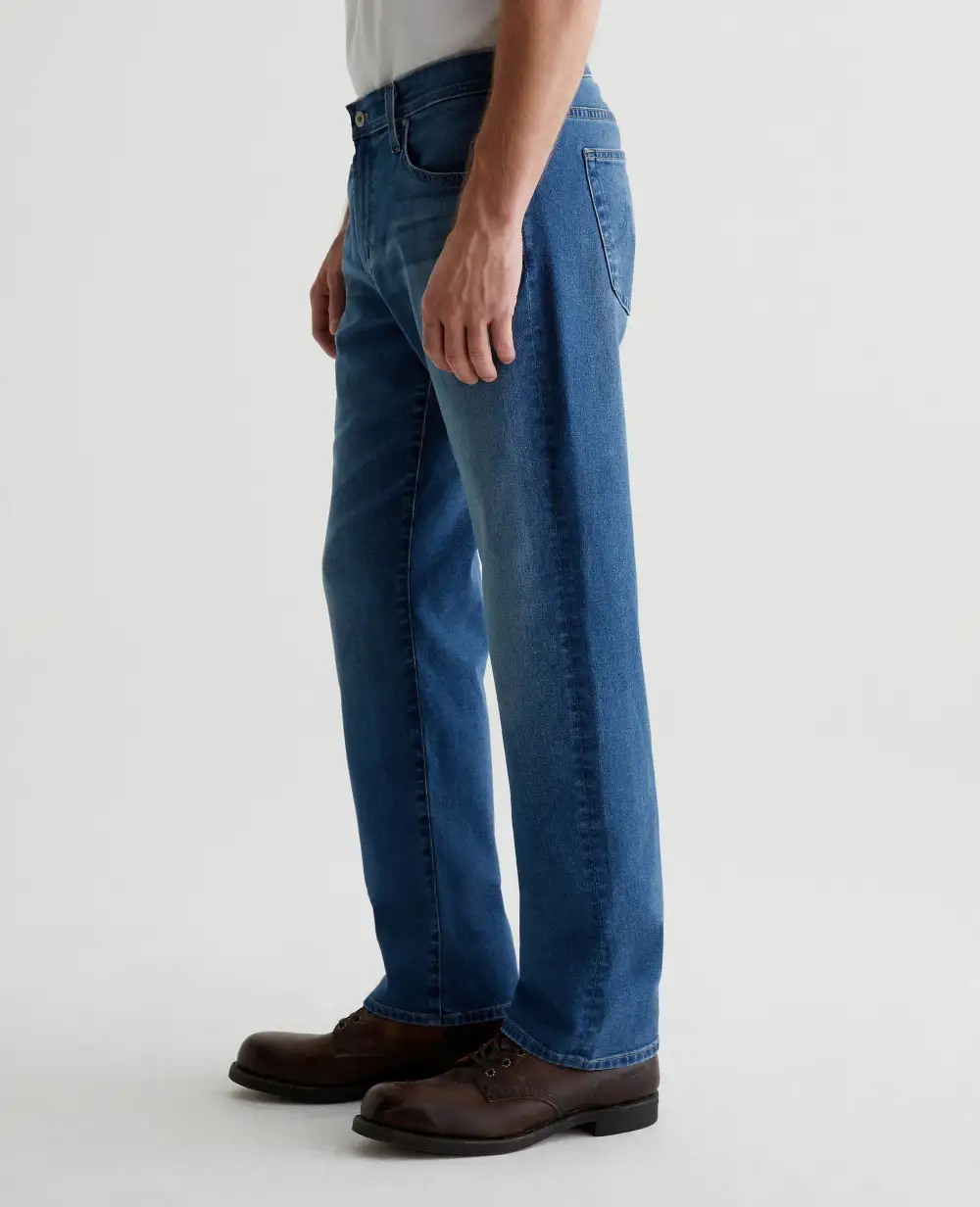 Men's Versatile Casual Jeans