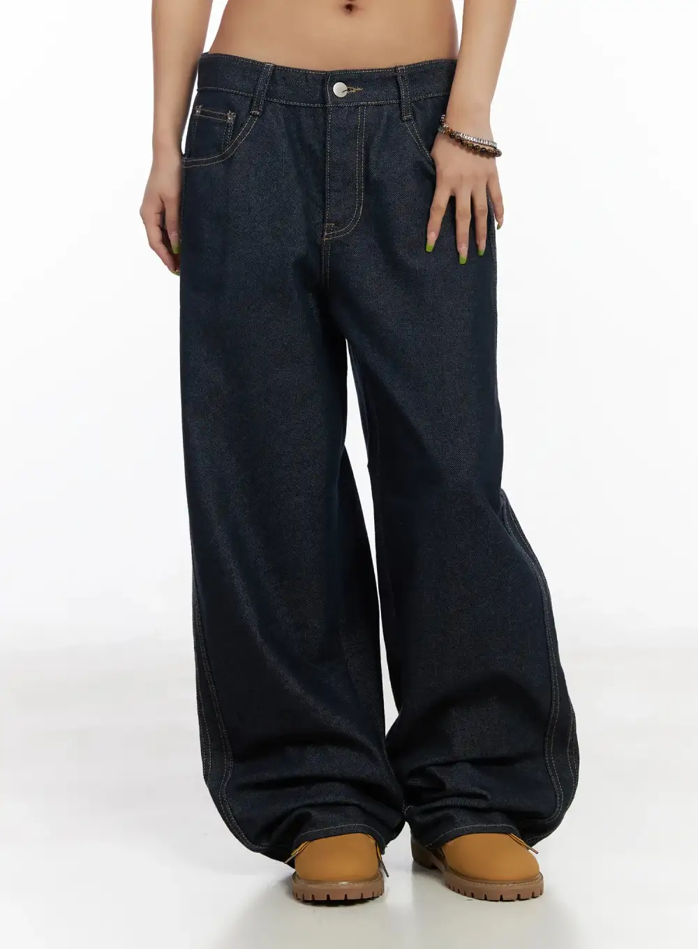 Wide-Fit Non-Fade Wide Leg Jeans