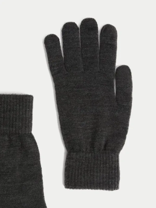 Cozy Charcoal Gloves