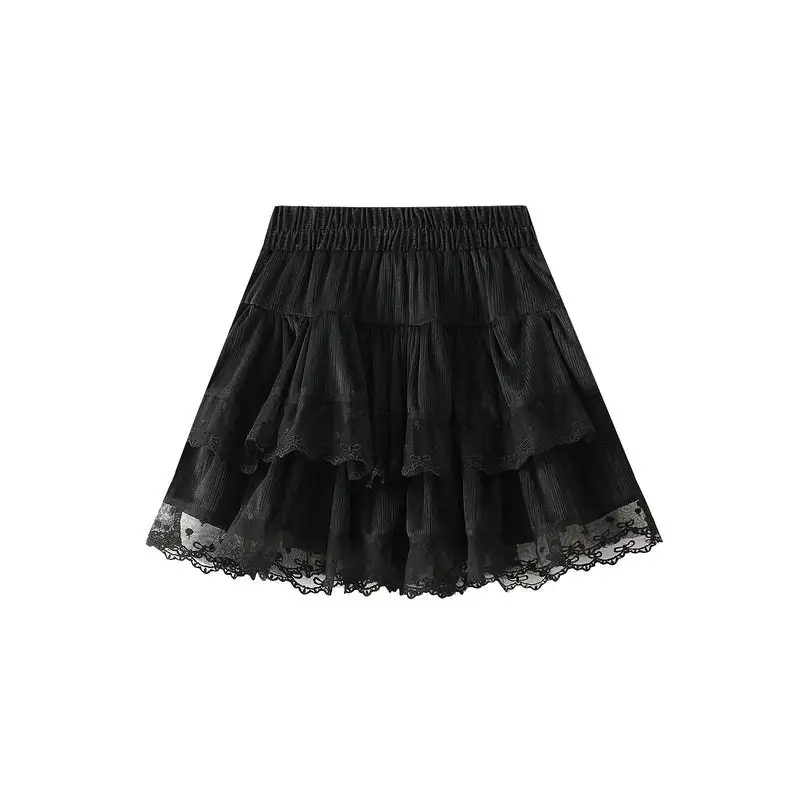 Relaxed High Waist Lace Trimmed Flared Short Skirt