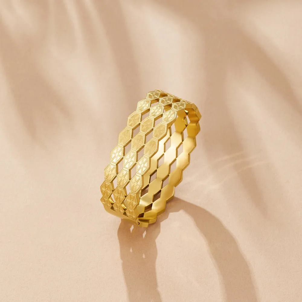 Minimal Geometric Bracelet