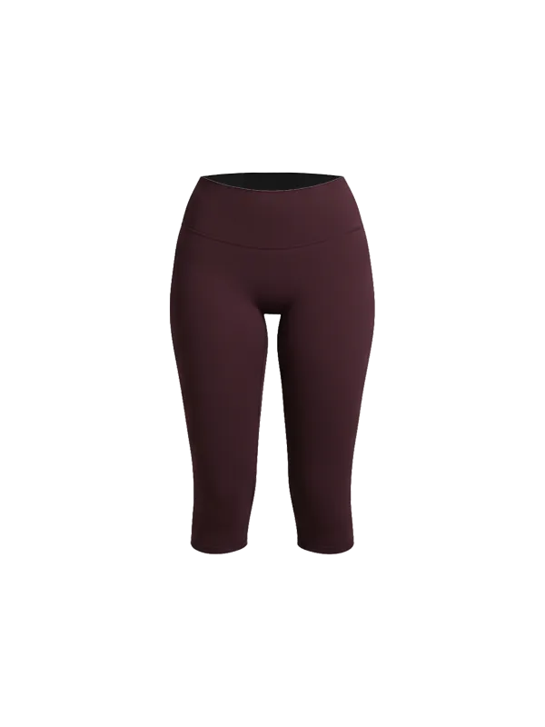 Classic Smooth-Scrunch Scrunch-Detail Capri Leggings
