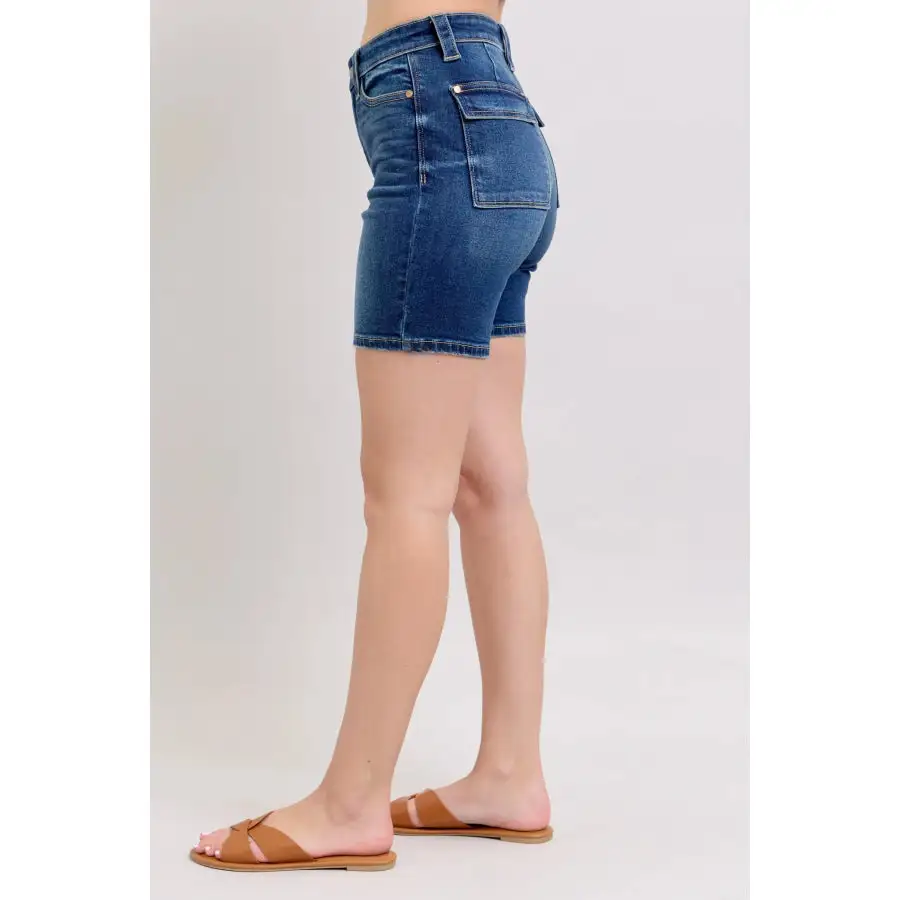 Full Size High Waist Bermudas Jeans W Back Flap Pockets Plus Size