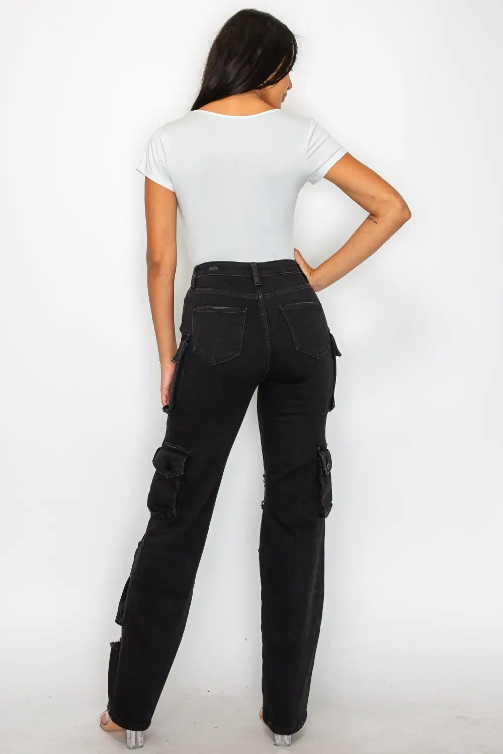 Mid-Rise Multi-Pocket Cargo Jeans