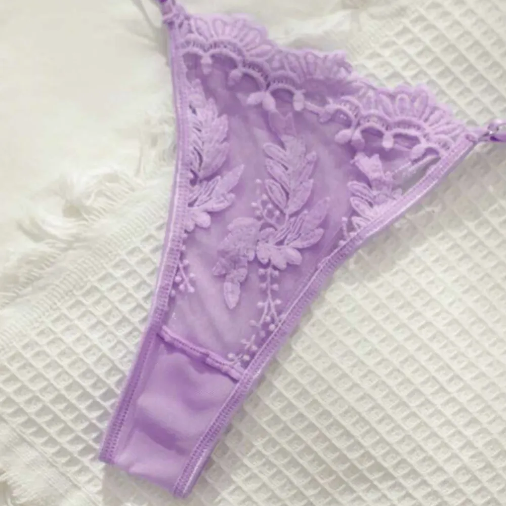 Classic Floral Lingerie Set