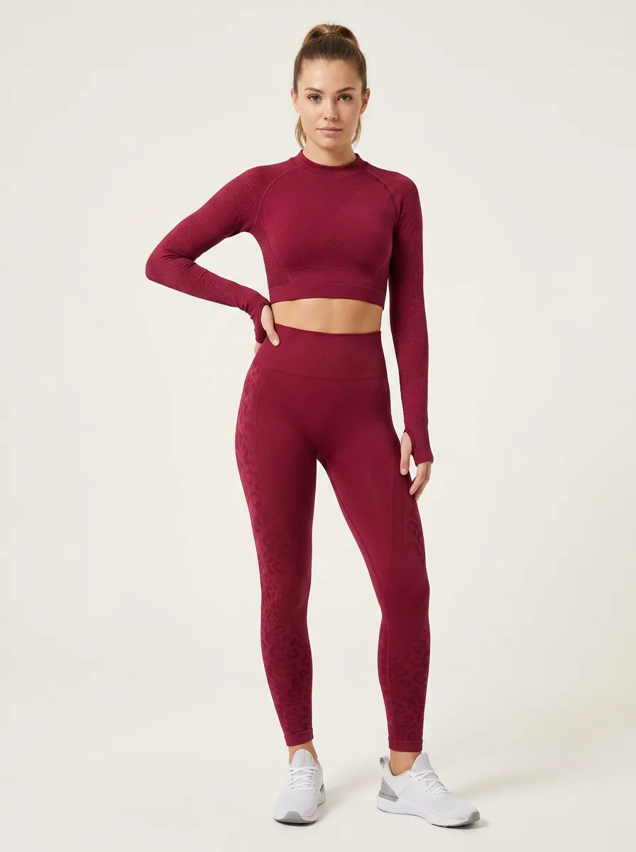 Women's Burgundy Leopard Textured Seamless Printed Yoga Set