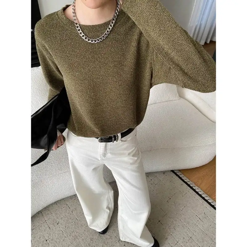 Minimal Simple Round Neck Loose Knit Sweater