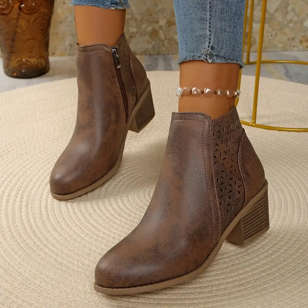 Structured Pointed Toe Block Heel Boots