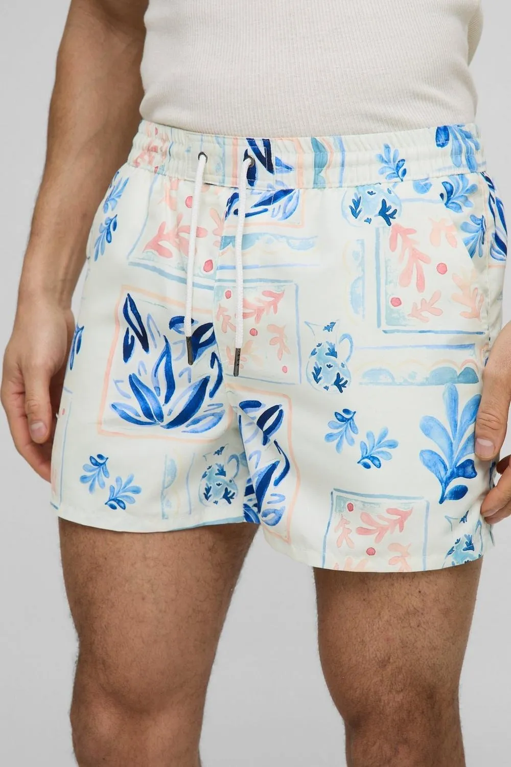 Short Length Conversational Print Swim Trunks Spring And Summer