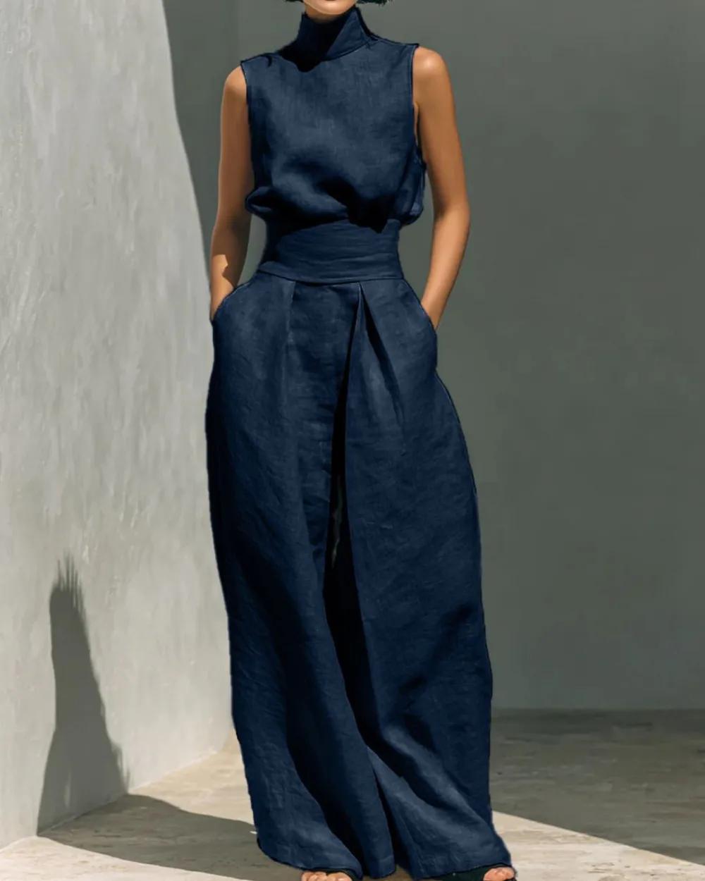 Sleeveless Top Wide Leg Pants Minimalist Two-Piece Outfit