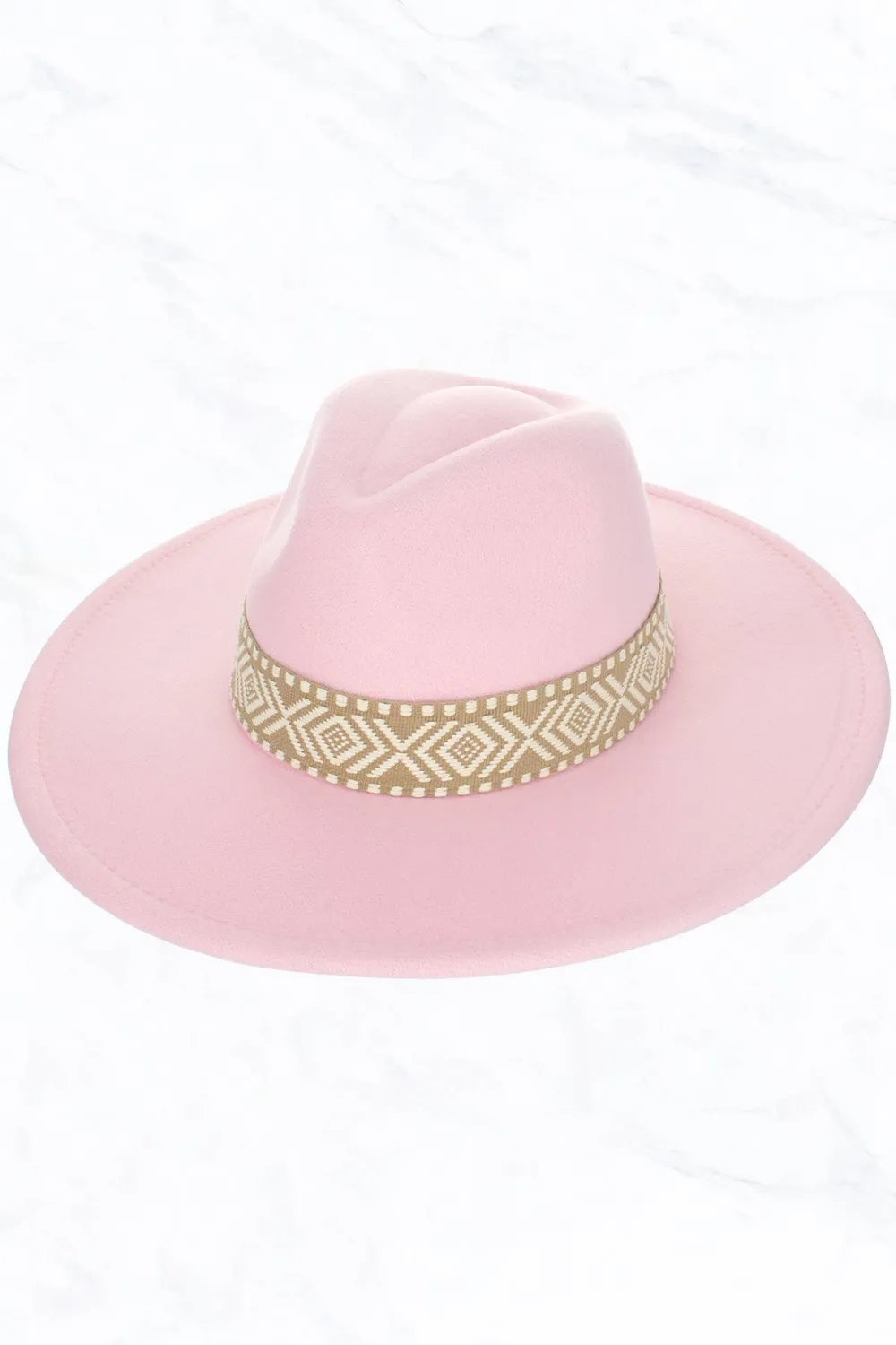 Big Brim Peach Heart Top Aztec Pattern Belt Jazz Hat