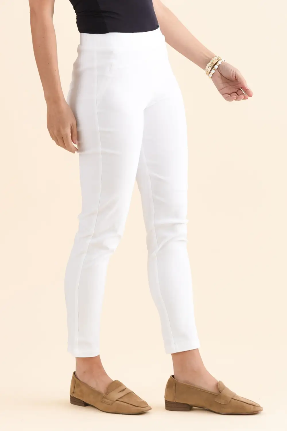 Mid Rise Pants With Elastic Waist And Tapered