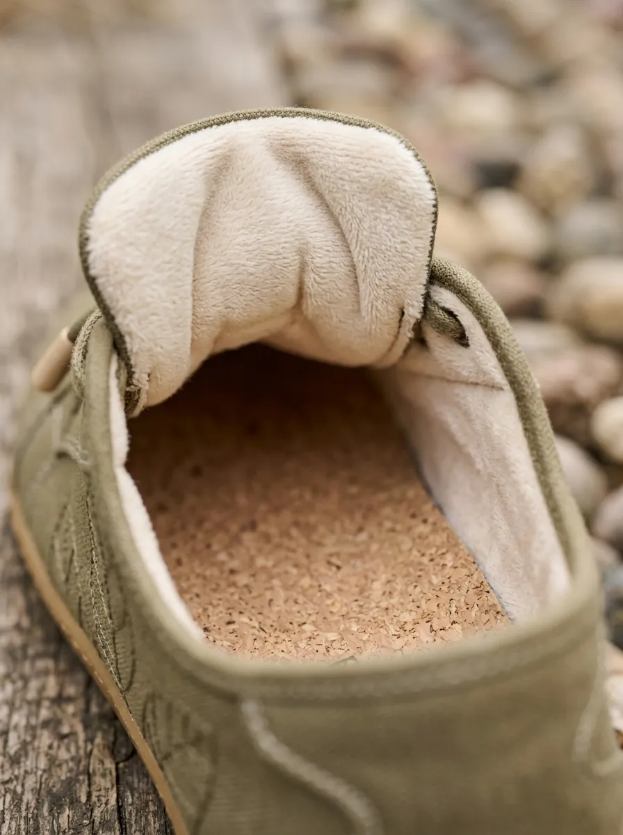 Minimal Leaf Modern Look Unisex Barefoot Shoes