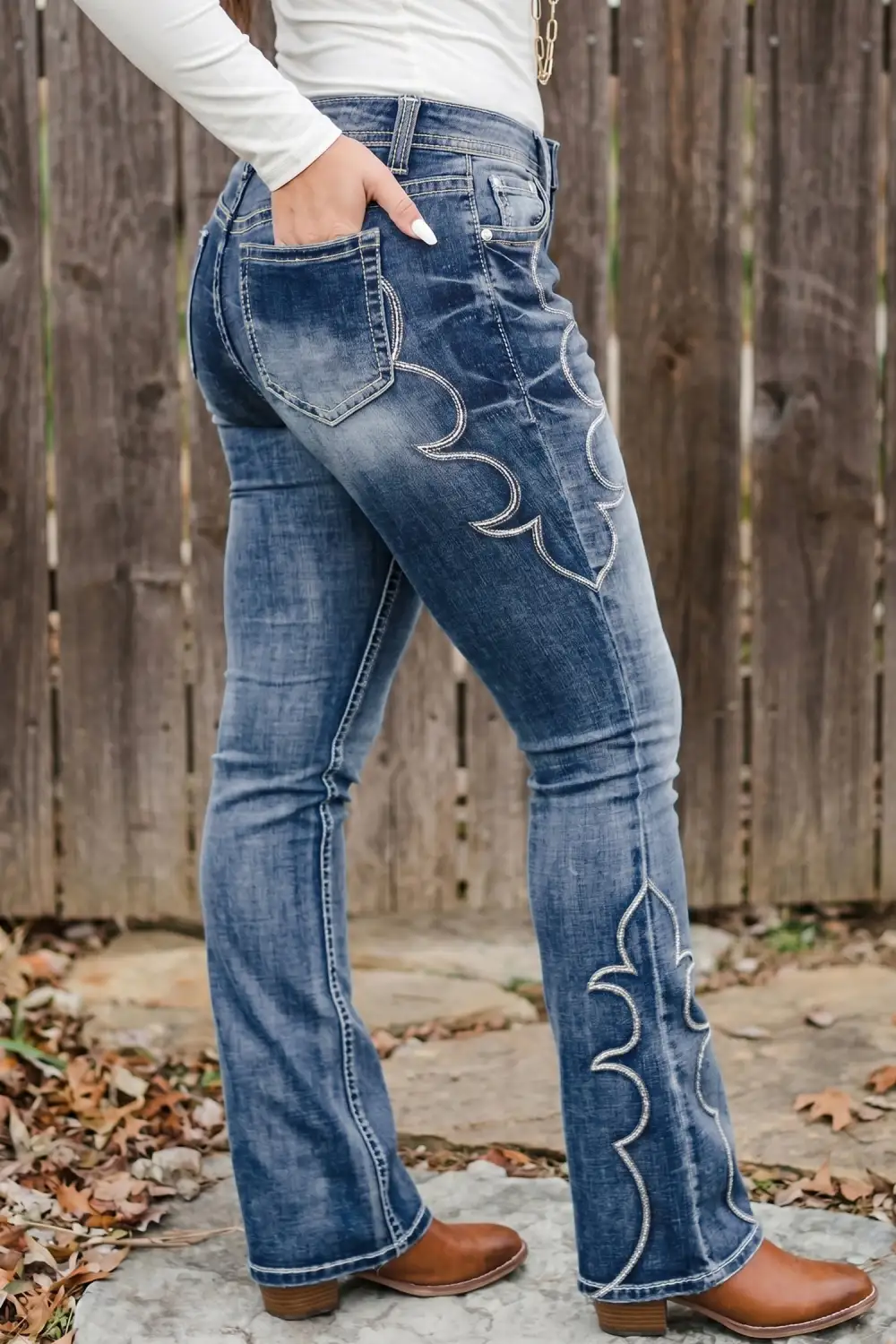 Women's Western Embroidered Flare Full Length Jeans