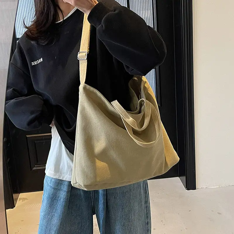Commuter Tote Bag