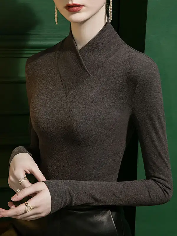 Long Sleeve Curve Fit Panel Detail V-Neck T-Shirt