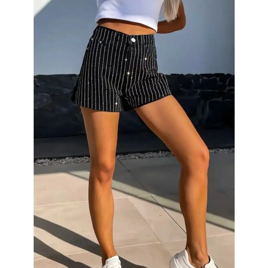 Easygoing Buttoned High Waist Pocketed Denim Shorts