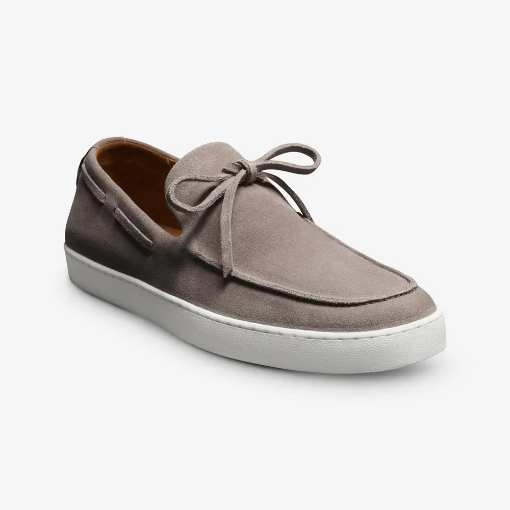 Molded Outsoles Lace-up Sneaker