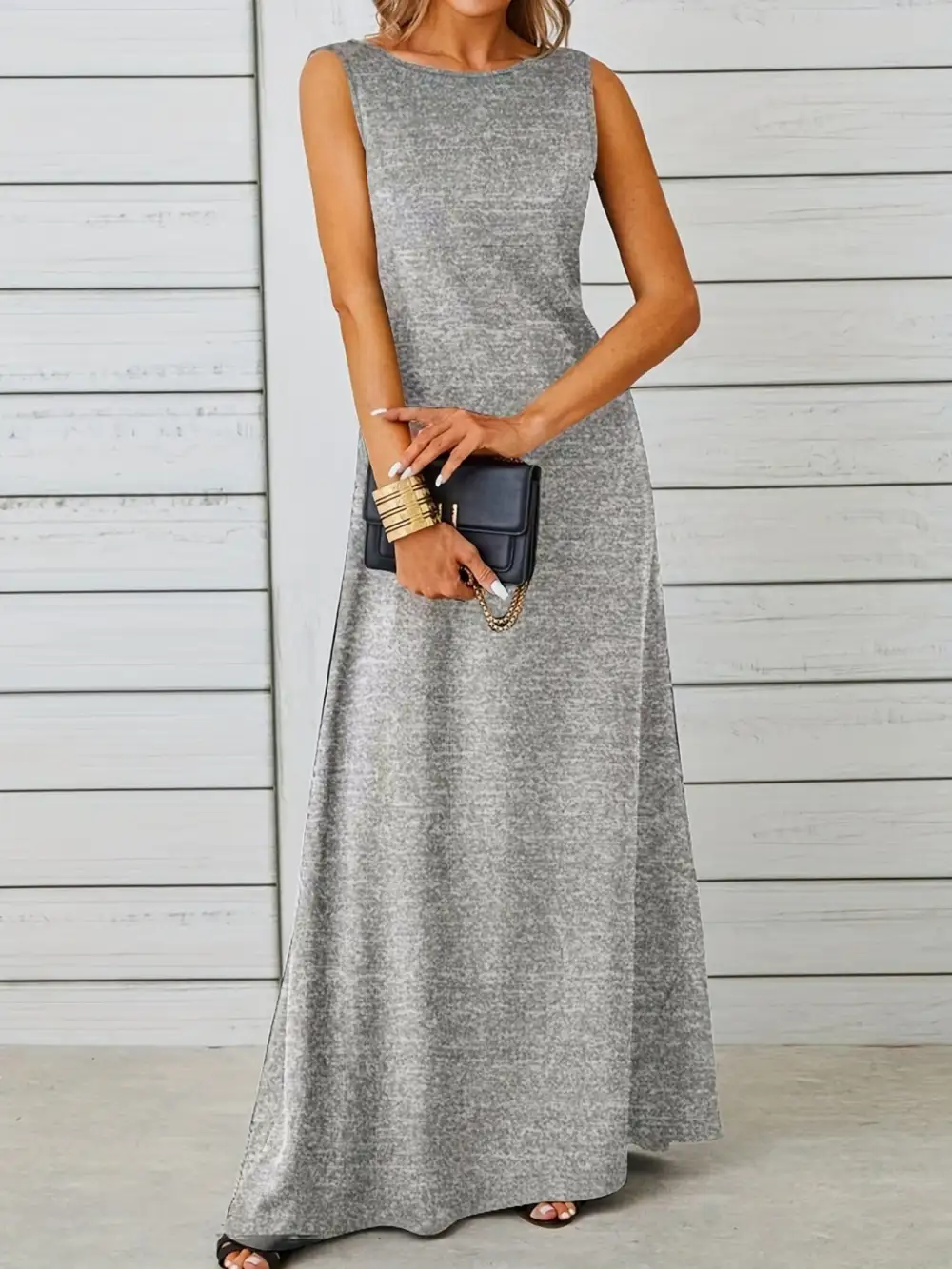 Balanced Detail Sleeveless Maxi Dress
