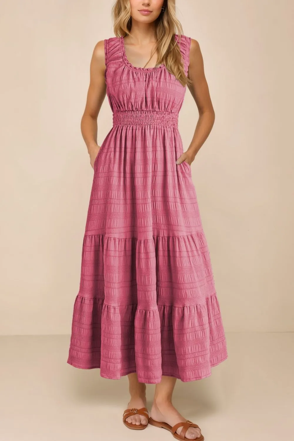 Gathered Detail Scoop Neck Midi Dress