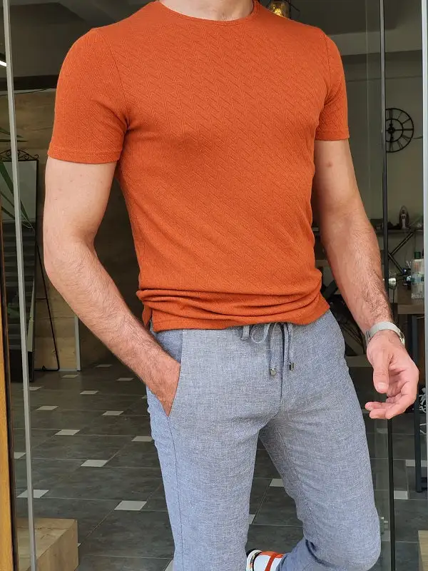 Round Neck Slim Fit T-Shirt