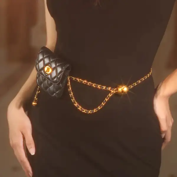 Glamorous Edge: Leather Gold-Chain Casual Handbag