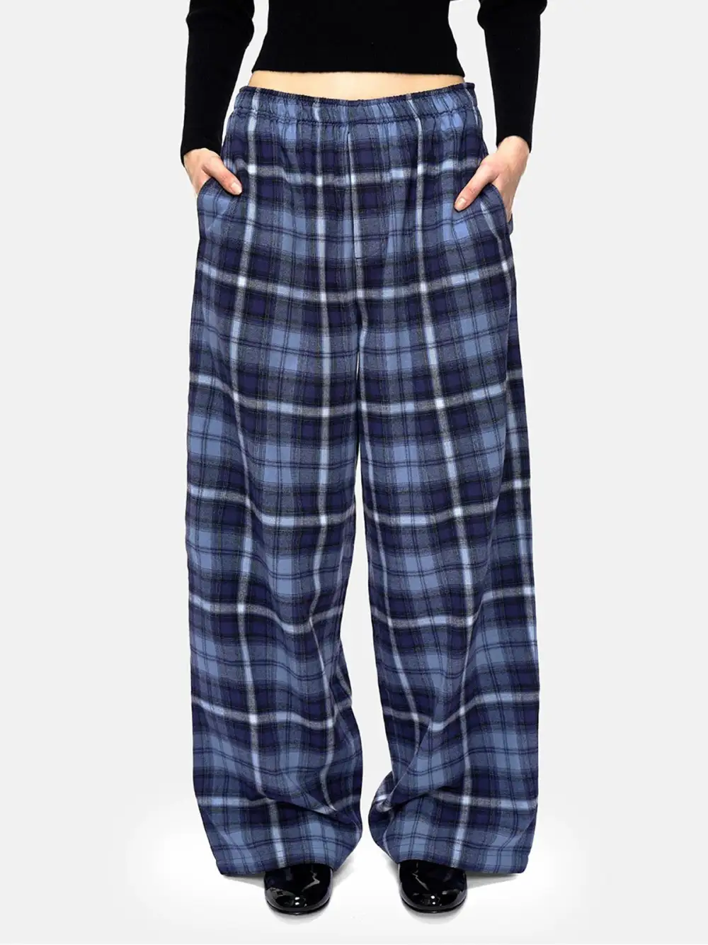 Weekend Plaid Pants