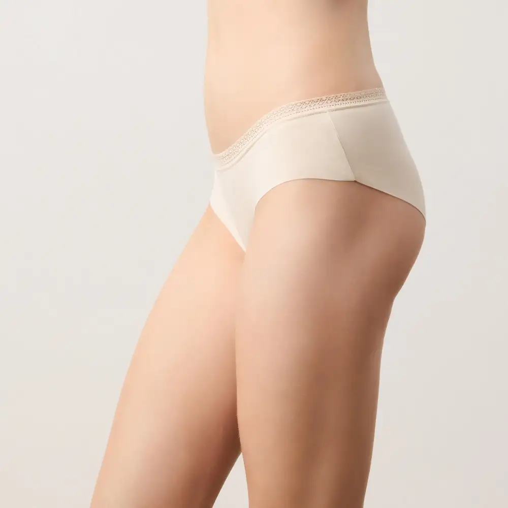 Seamless Lace-Trim Modal Panty