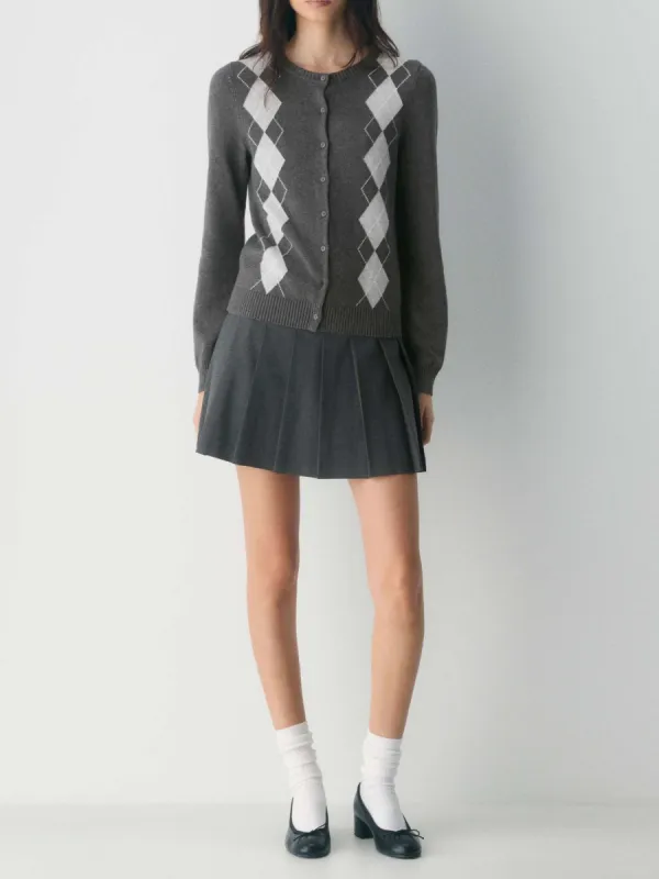 Minimalist High-Waist Pleated Skirt