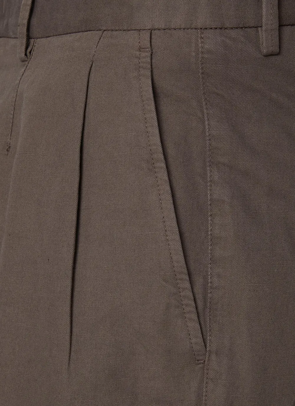 Casual Loose Breathable Dark Brown Shorts