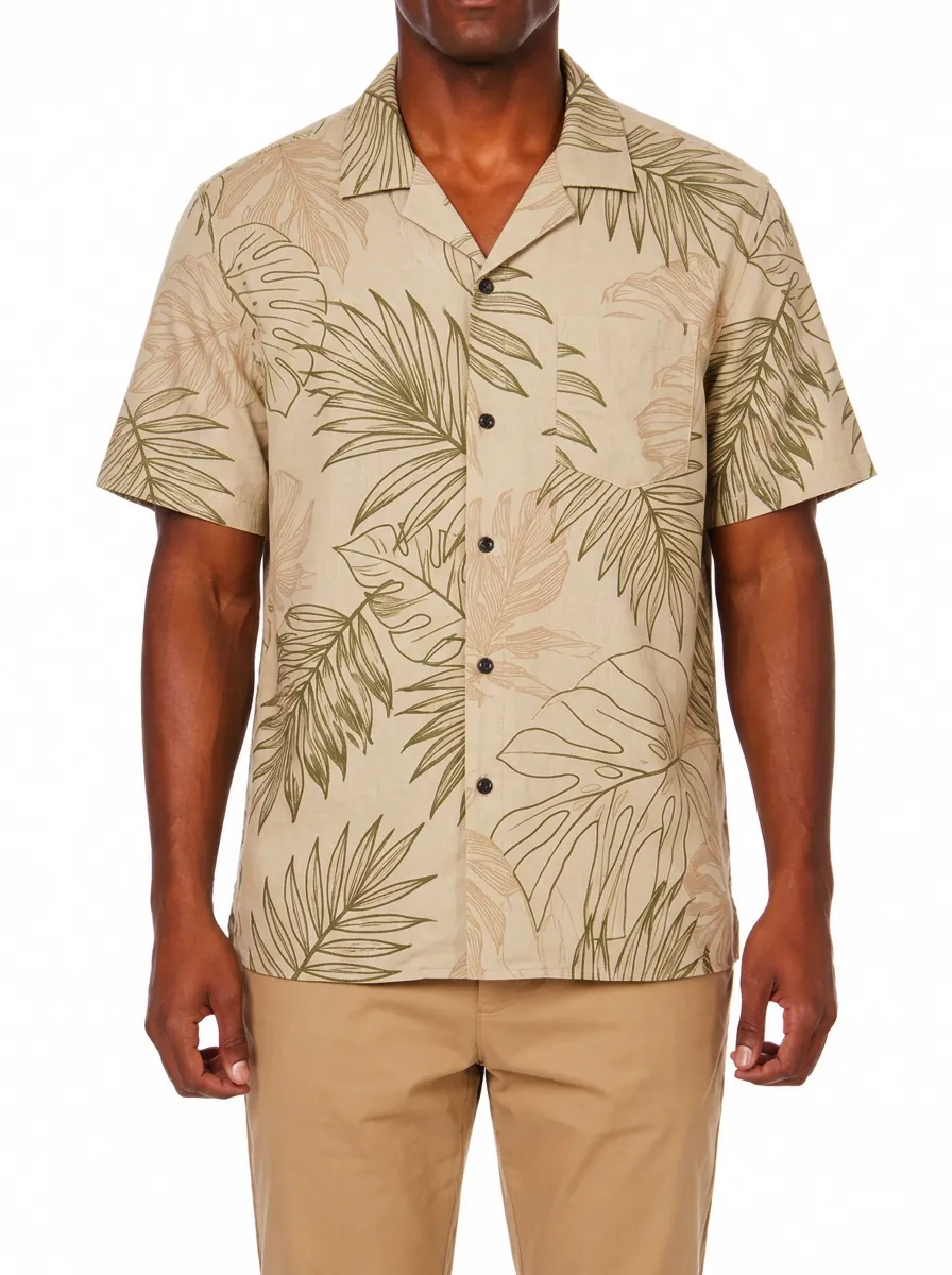 Men's Tropical Print Camp Collar Short Sleeve Shirt Featuring Button-Front