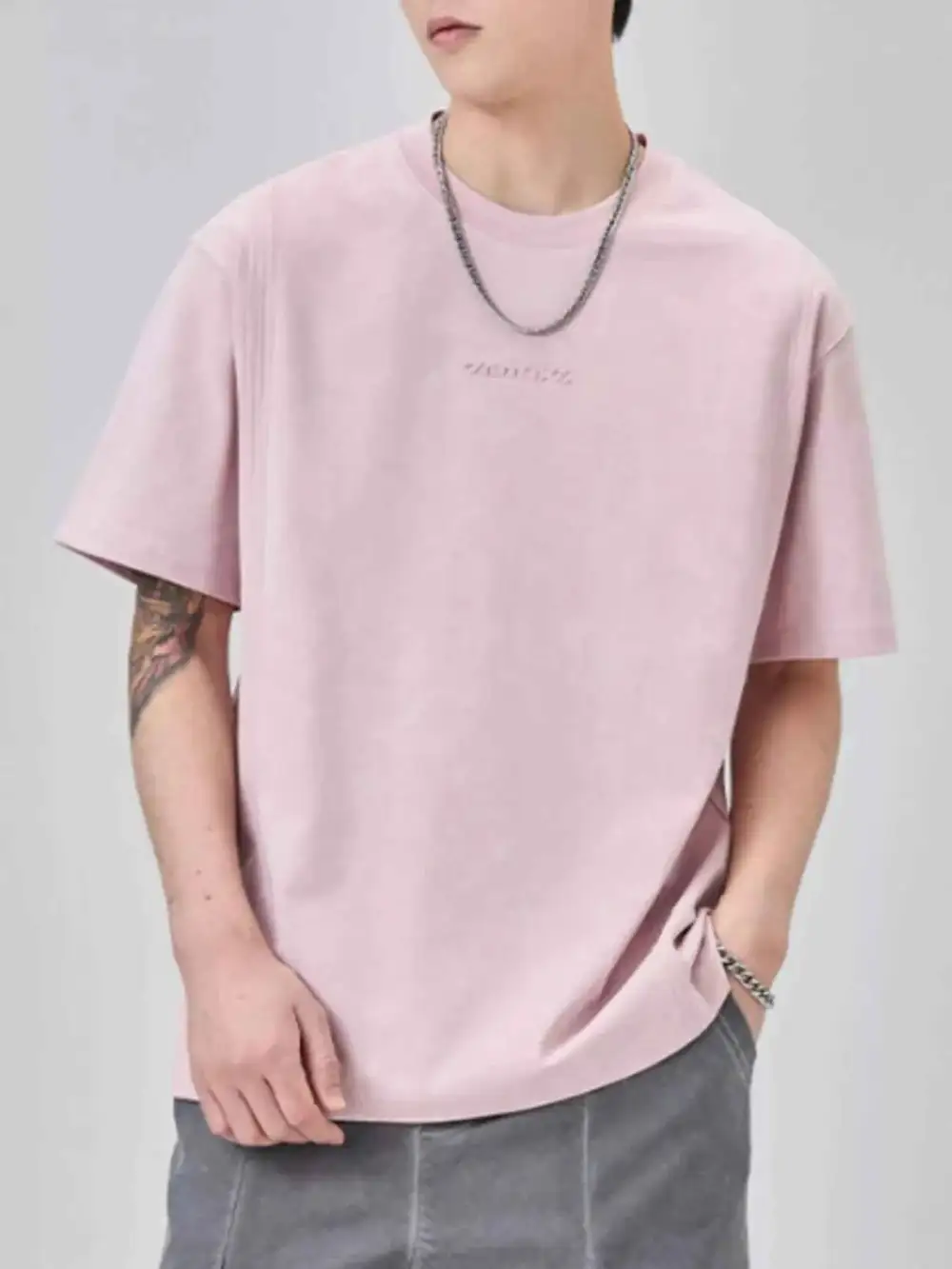 Street Ready Round Neck Short Sleeve T-Shirt