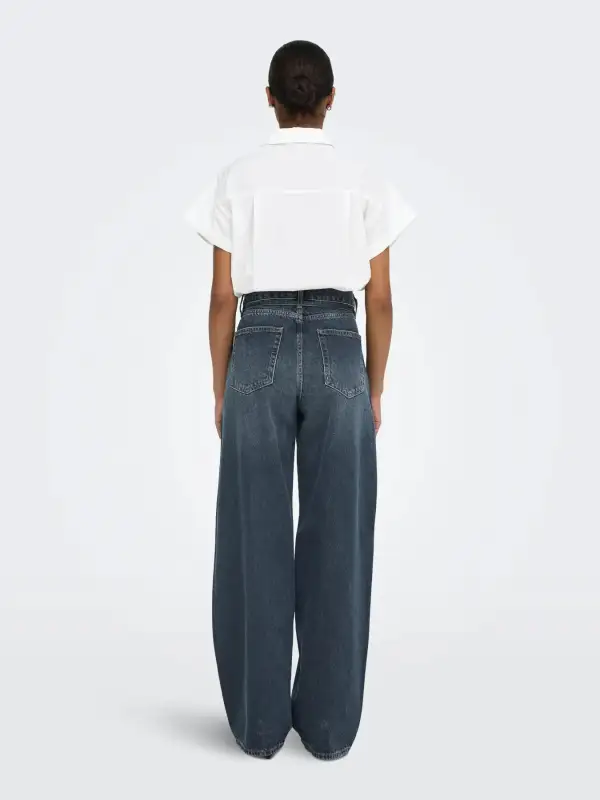 Relaxed Classic Everyday Classic Jeans